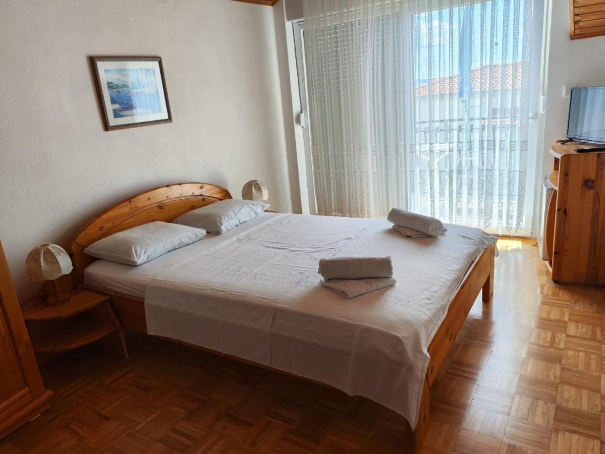 Villa Niko Podstrana Bagian luar foto