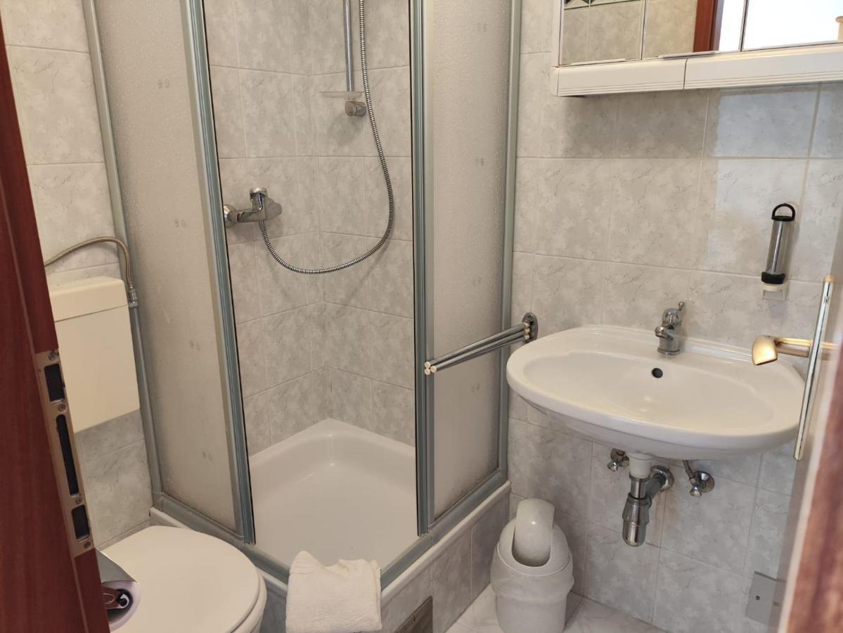 Villa Niko Podstrana Bagian luar foto